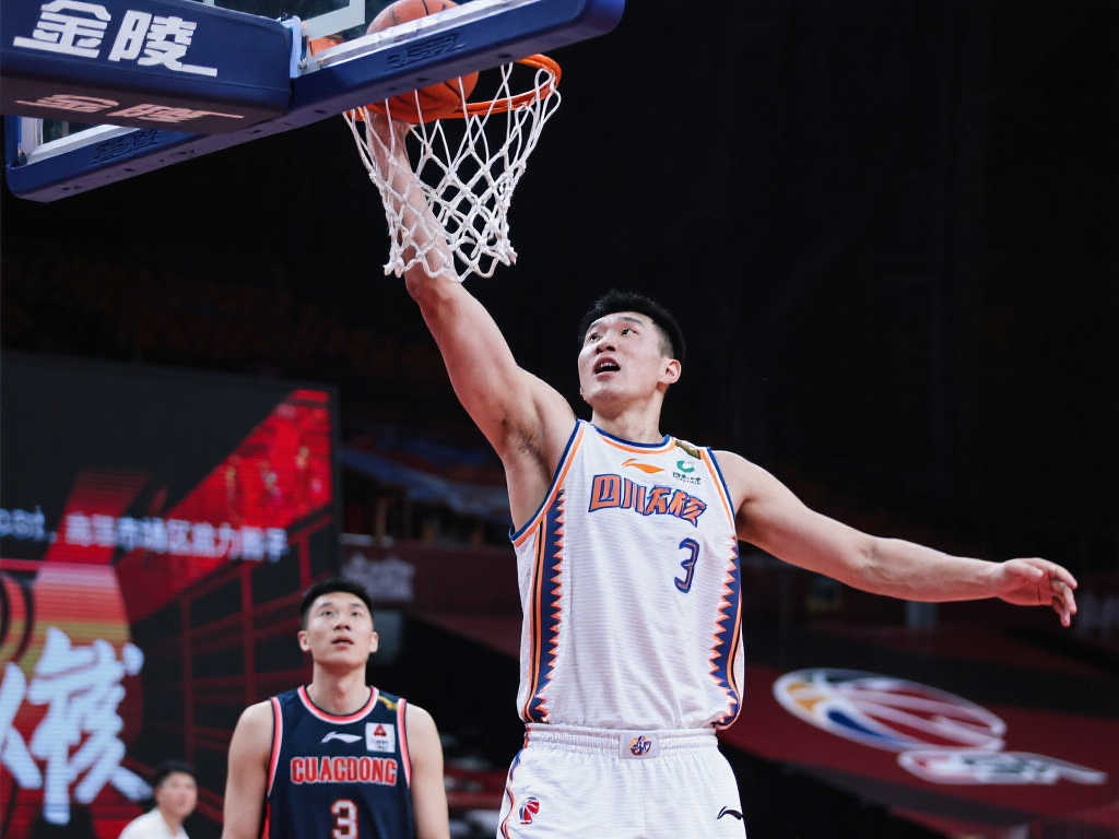 也展示了加 也展示了加