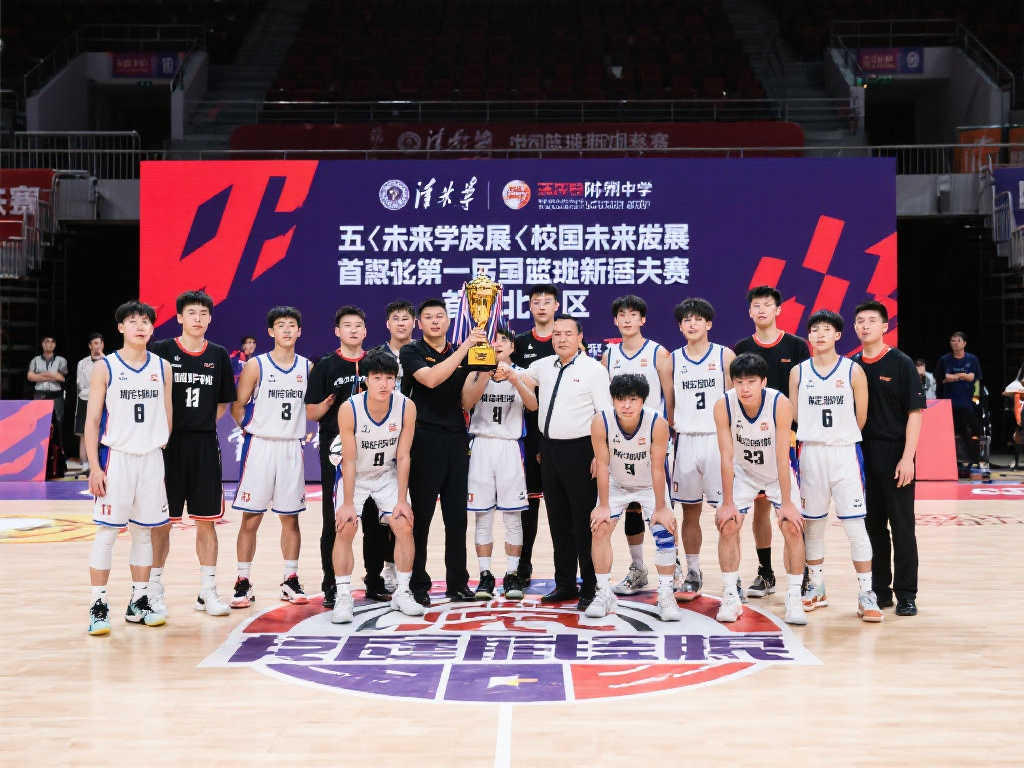 更是吸引着 更是吸引着